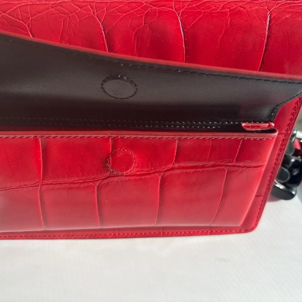 The Marc Jacobs Leather Red Bag With Black Chain strap - Picture 7 of 8